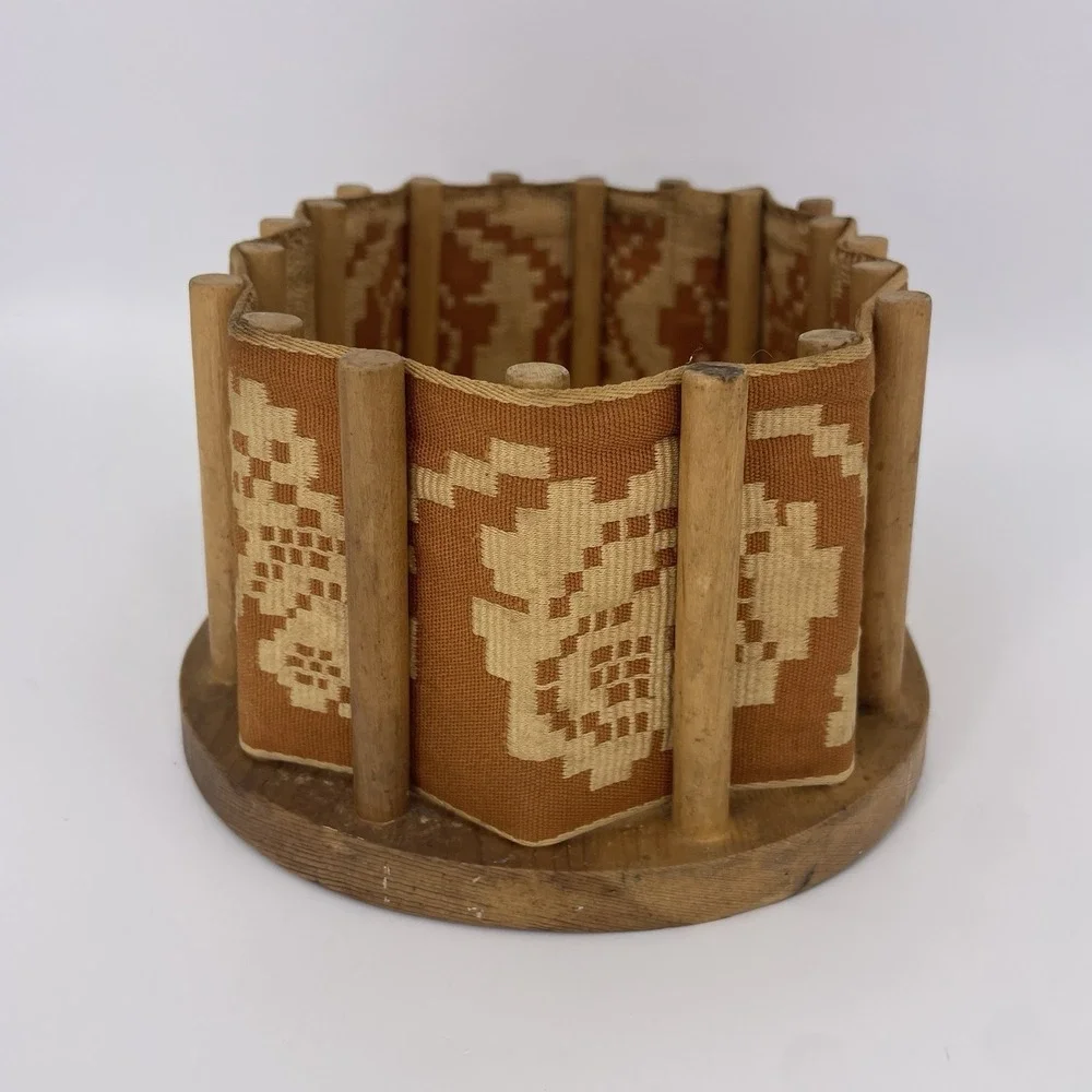 Grannycore Hawaii Handmade Basket Napkin Sewing Fruit Doily burlap Wood Dowels